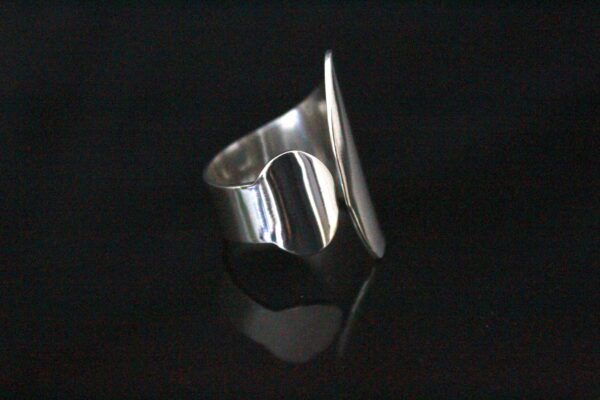 Anillo Hoja de Hacha 3