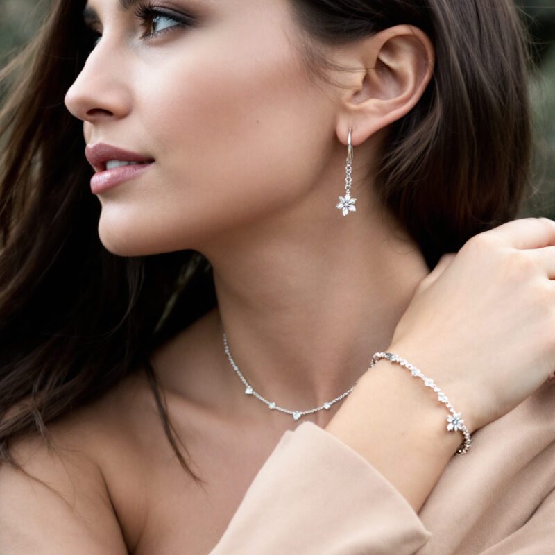 Joyería de plata minimalista